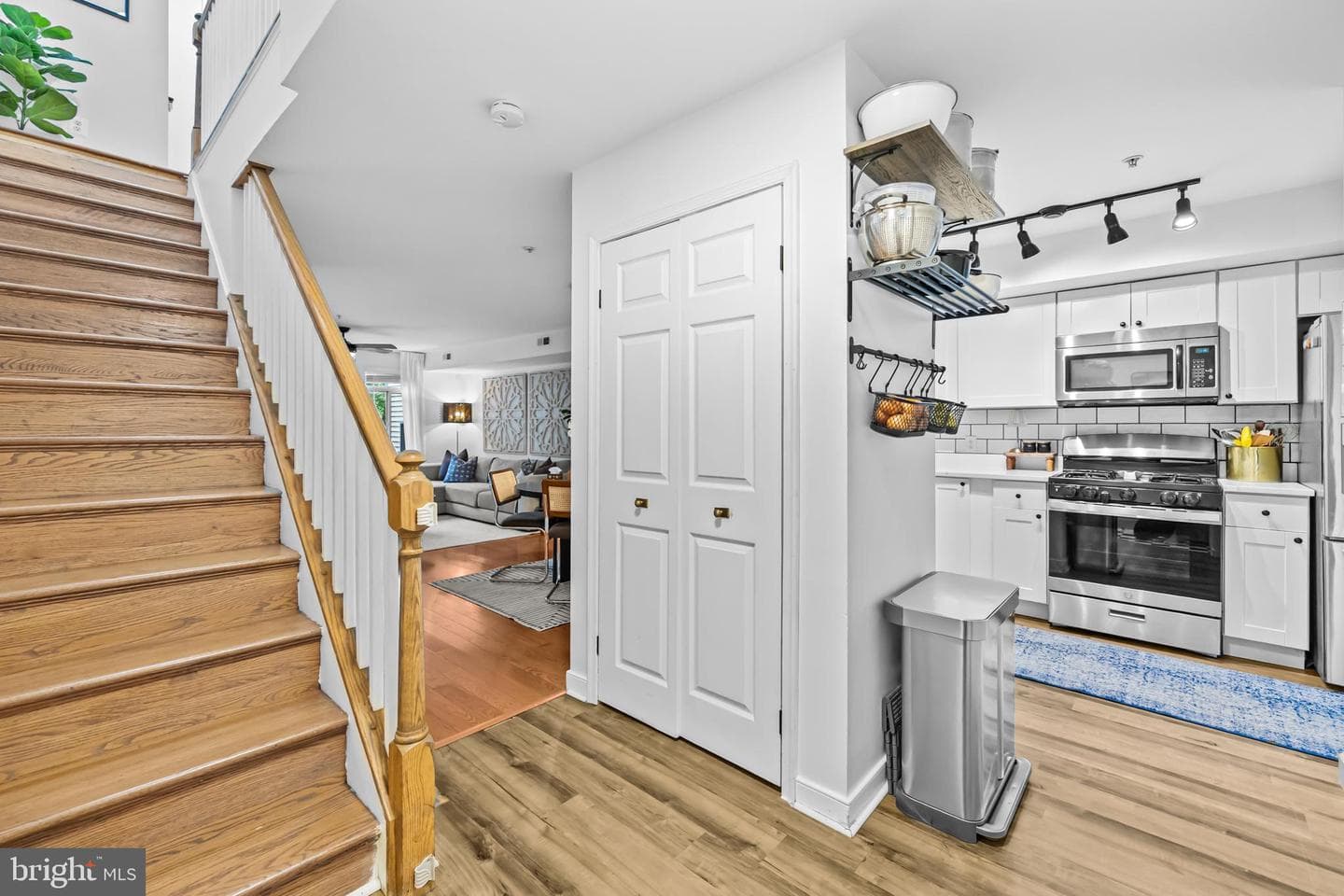 6327 Stevenson Avenue #d photo 8