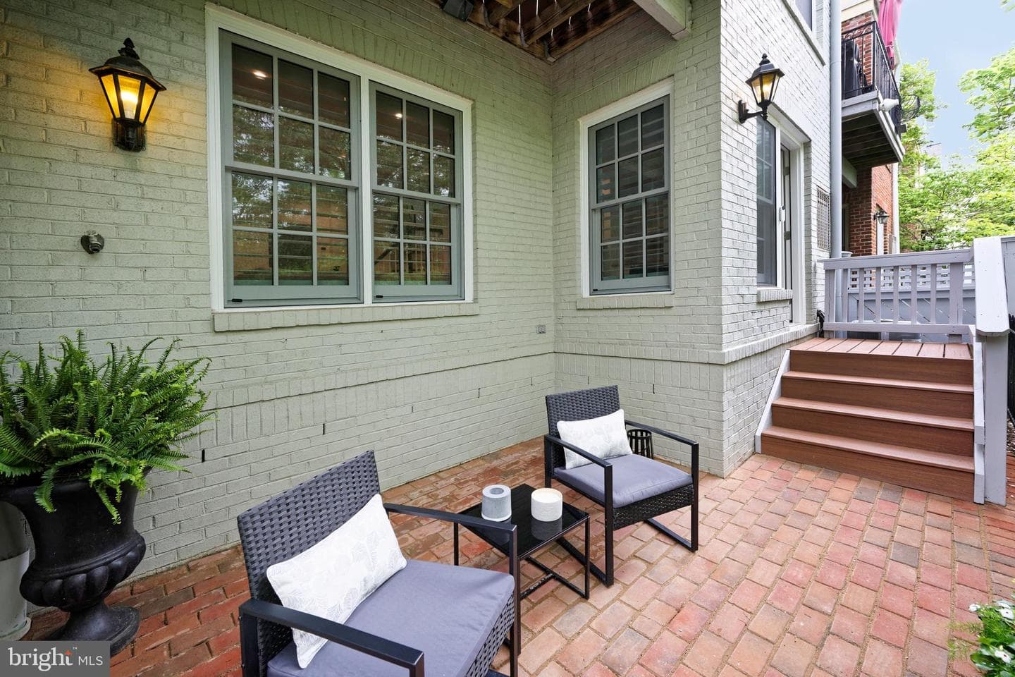 28 Alexander Street photo 49