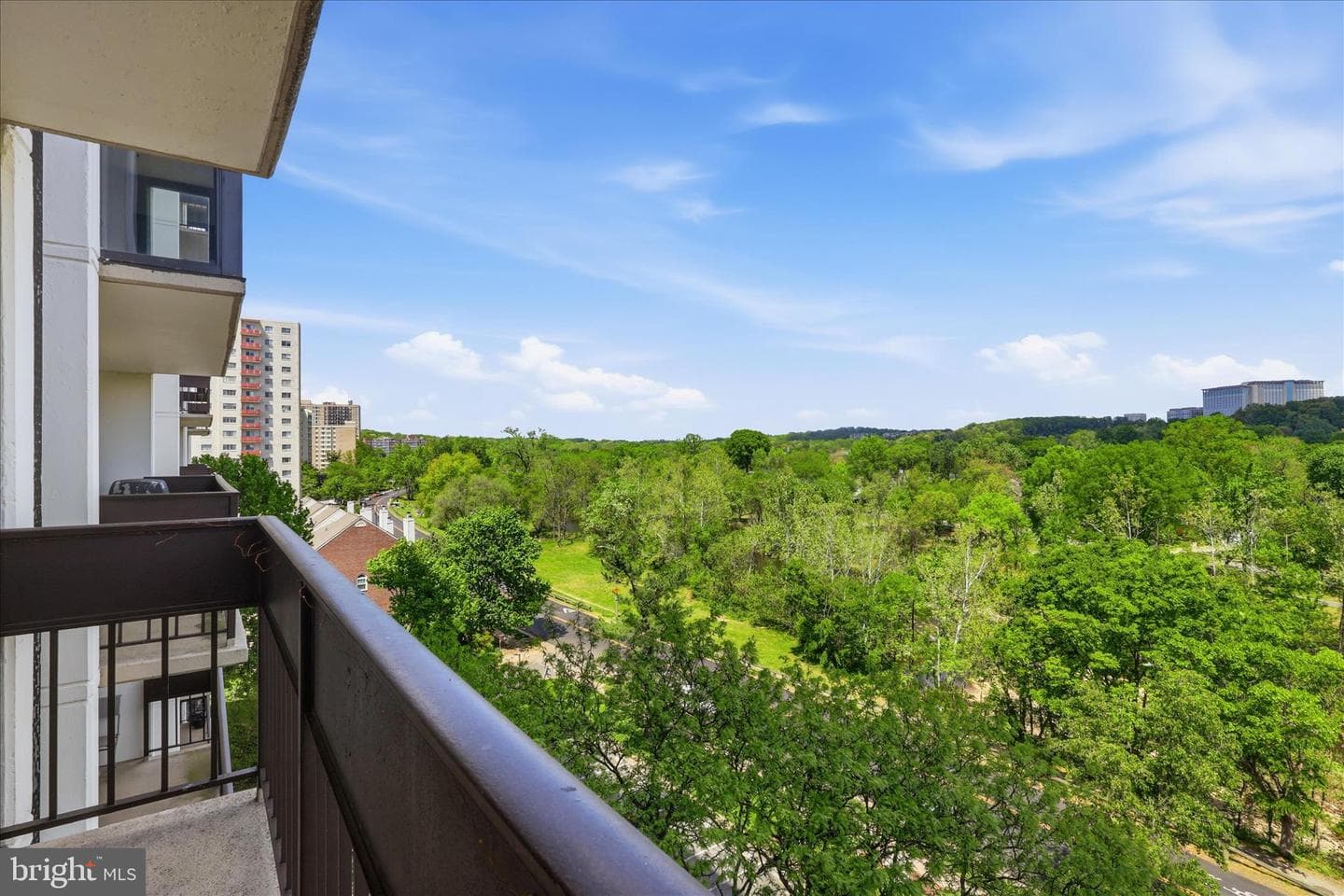5300 Holmes Run Parkway #707 photo 26