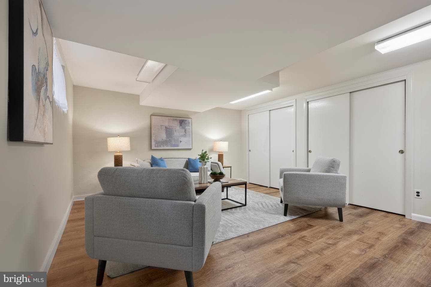 922 S Saint Asaph Street photo 46