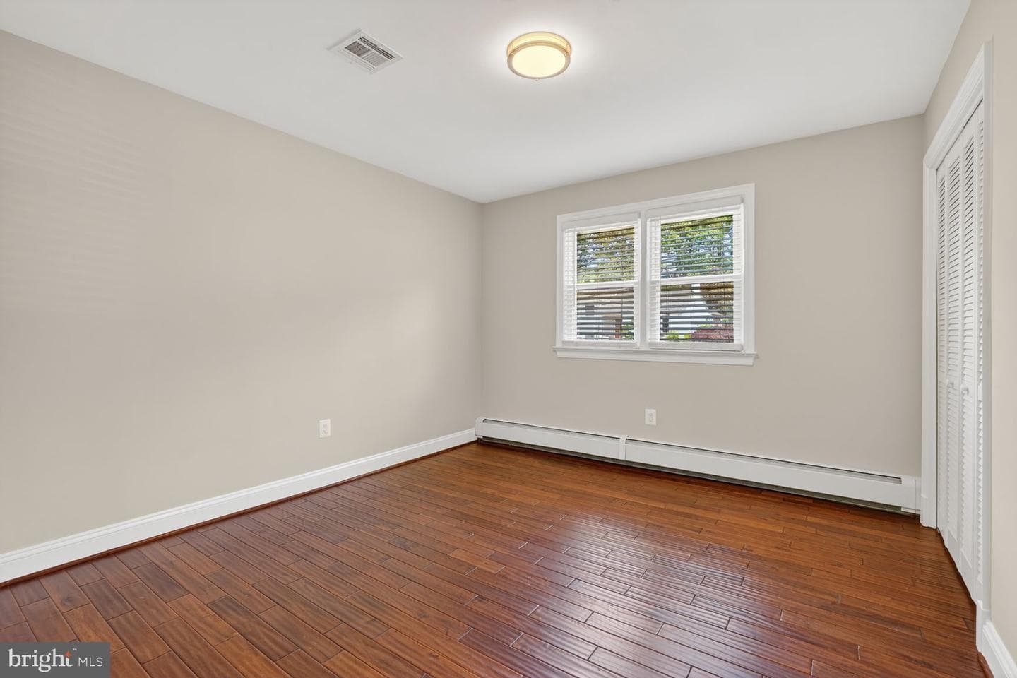 4320 Loyola Avenue photo 27
