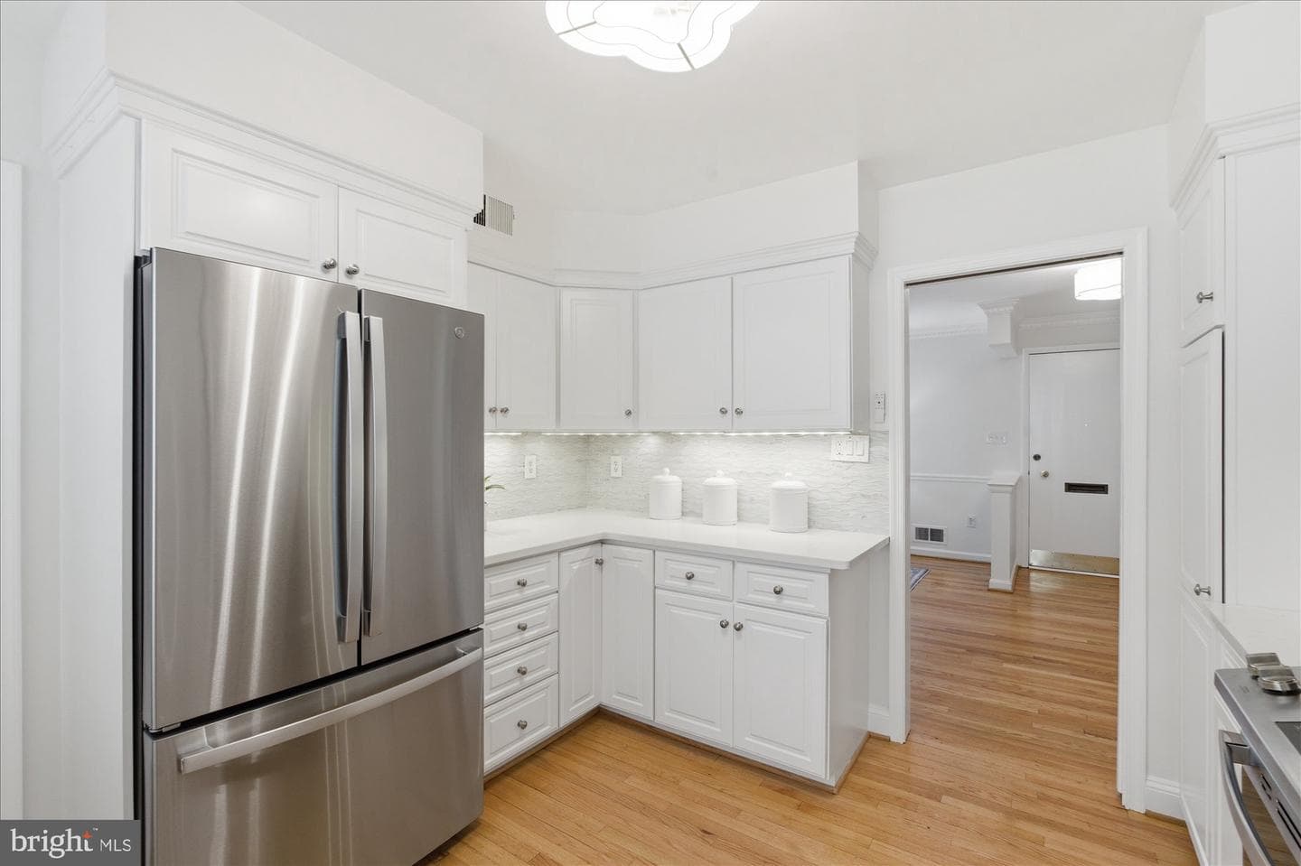 2905 Maplewood Place photo 19
