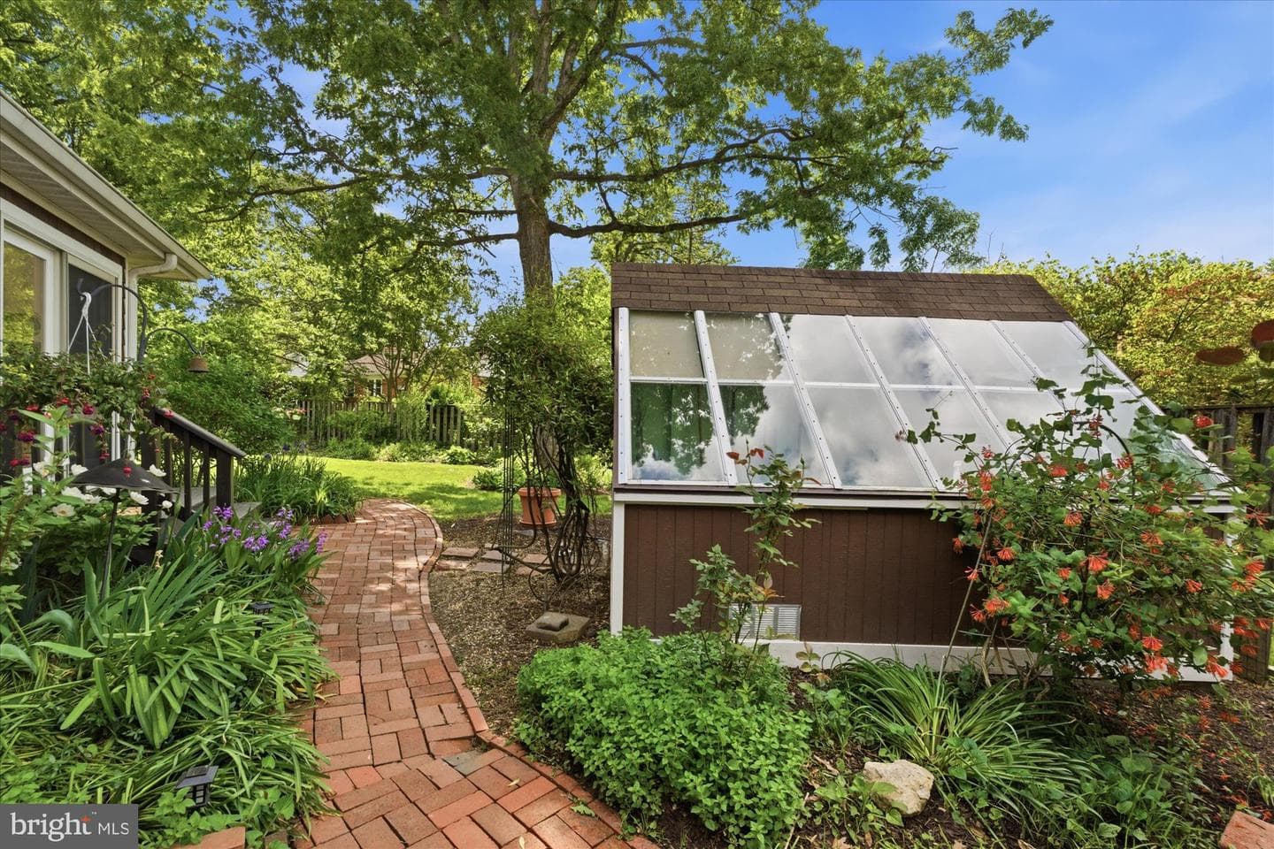 2905 Maplewood Place photo 58