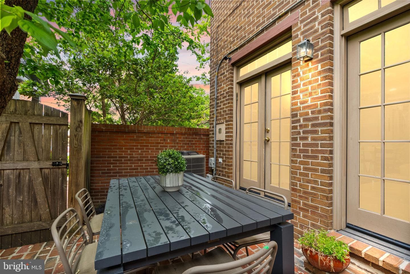 1242 Michigan Court photo 44