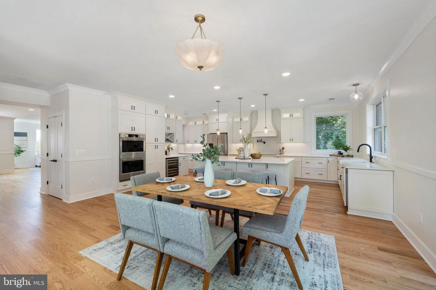 132 N Earley Street photo 16