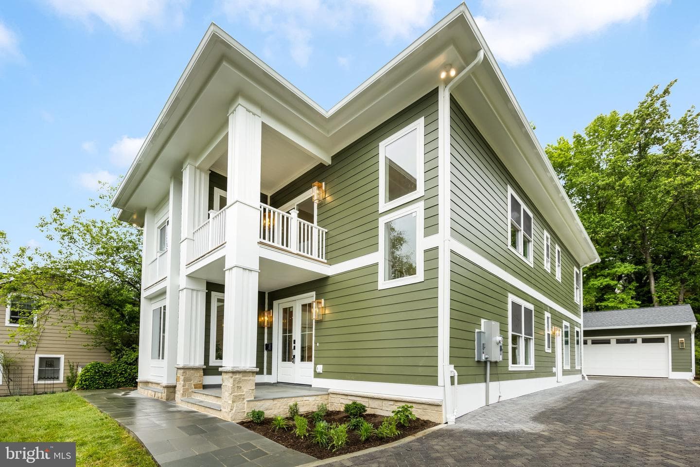 132 N Earley Street, Alexandria