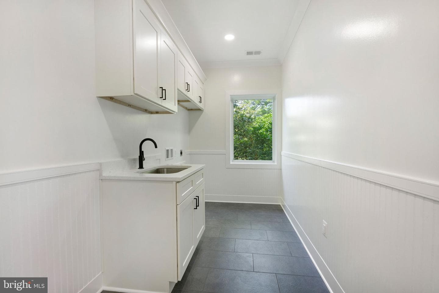 132 N Earley Street photo 26