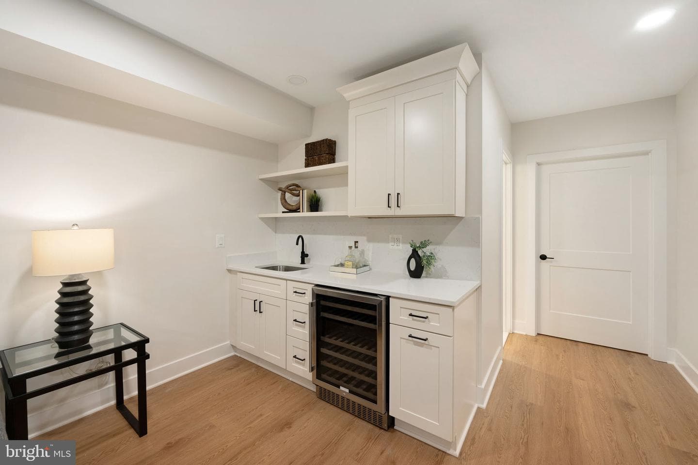 132 N Earley Street photo 29