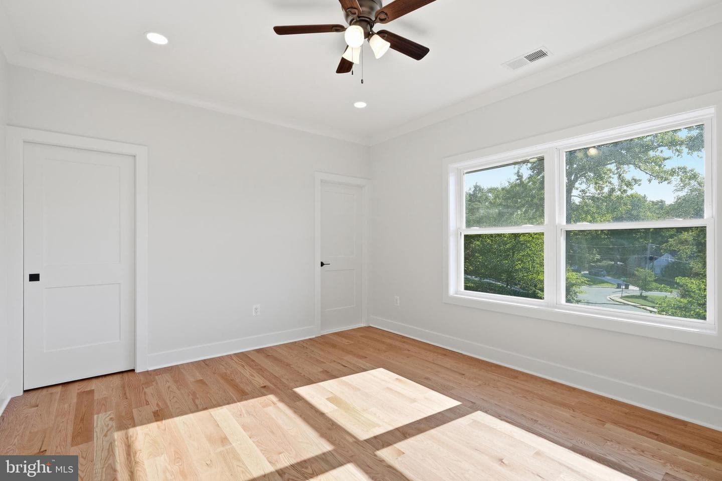 132 N Earley Street photo 54