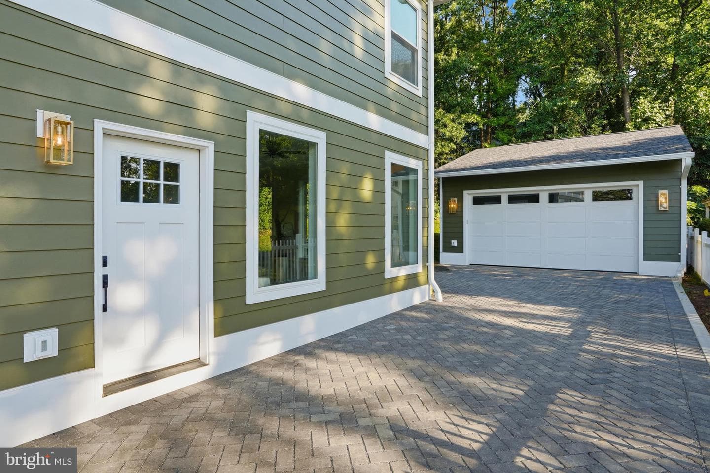 132 N Earley Street photo 75
