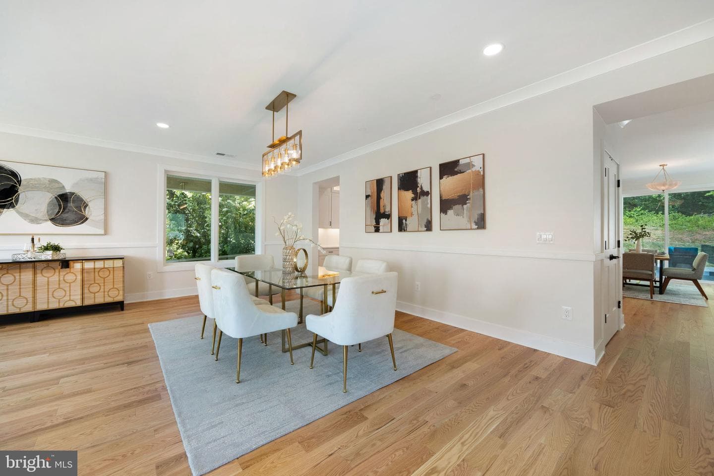 132 N Earley Street photo 8