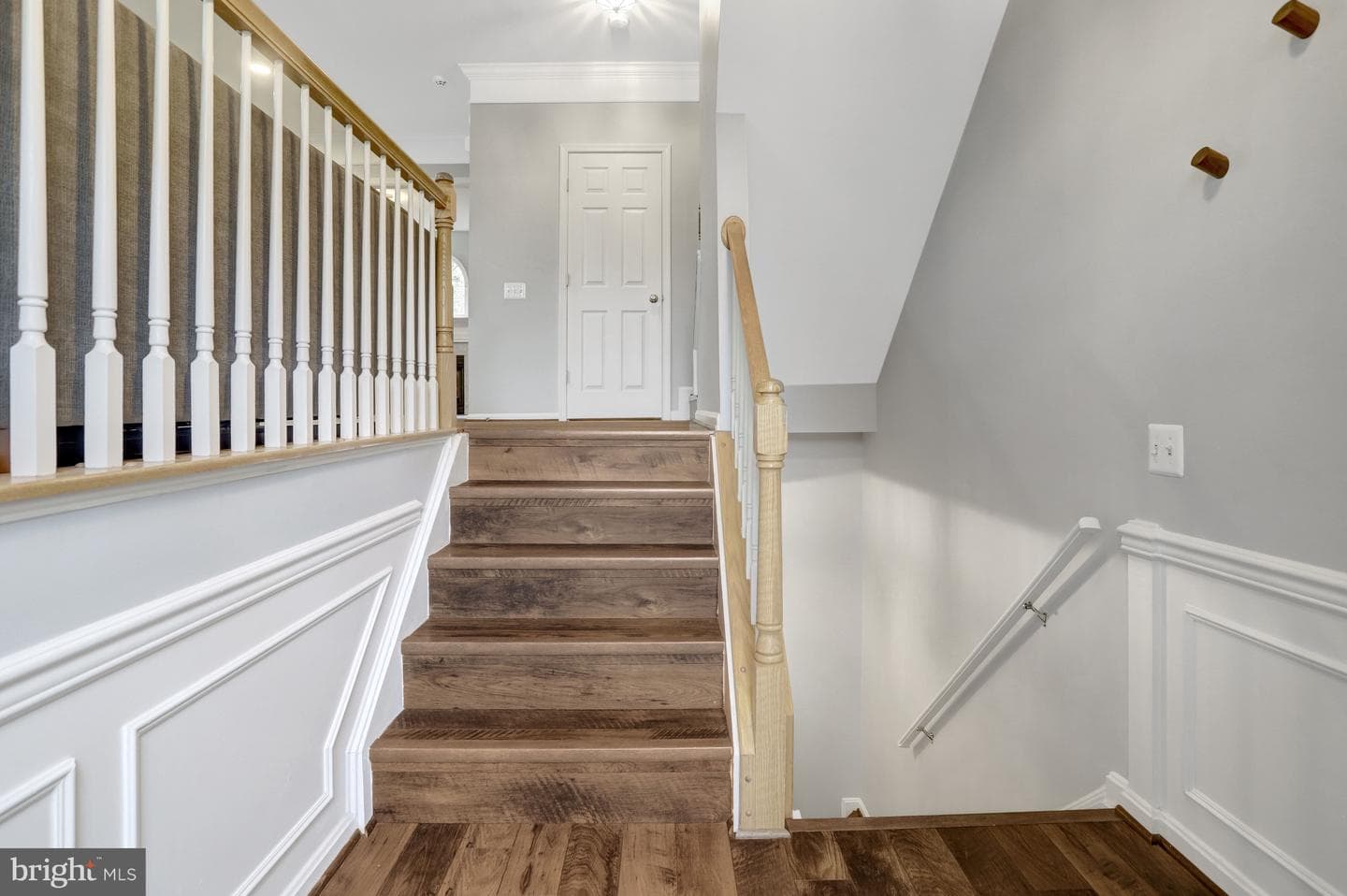 6043 Riddle Walk photo 3