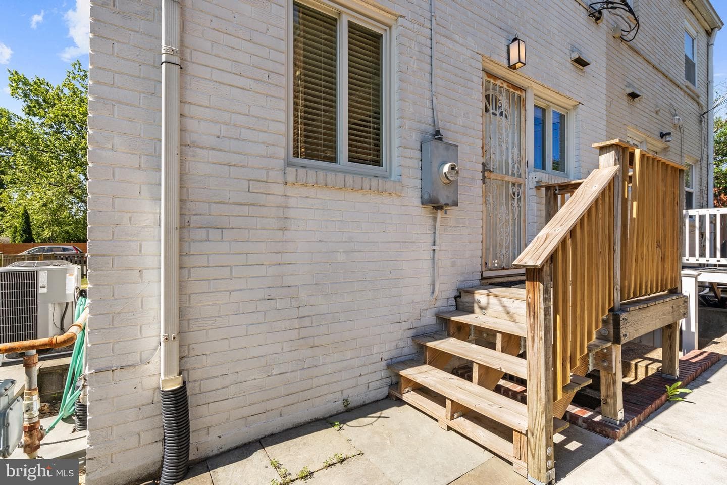 1333 Oronoco Street photo 24