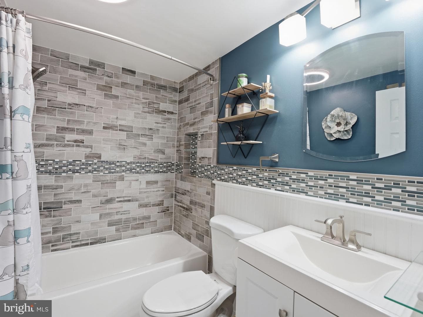 5250 Valley Forge Drive #109 photo 17