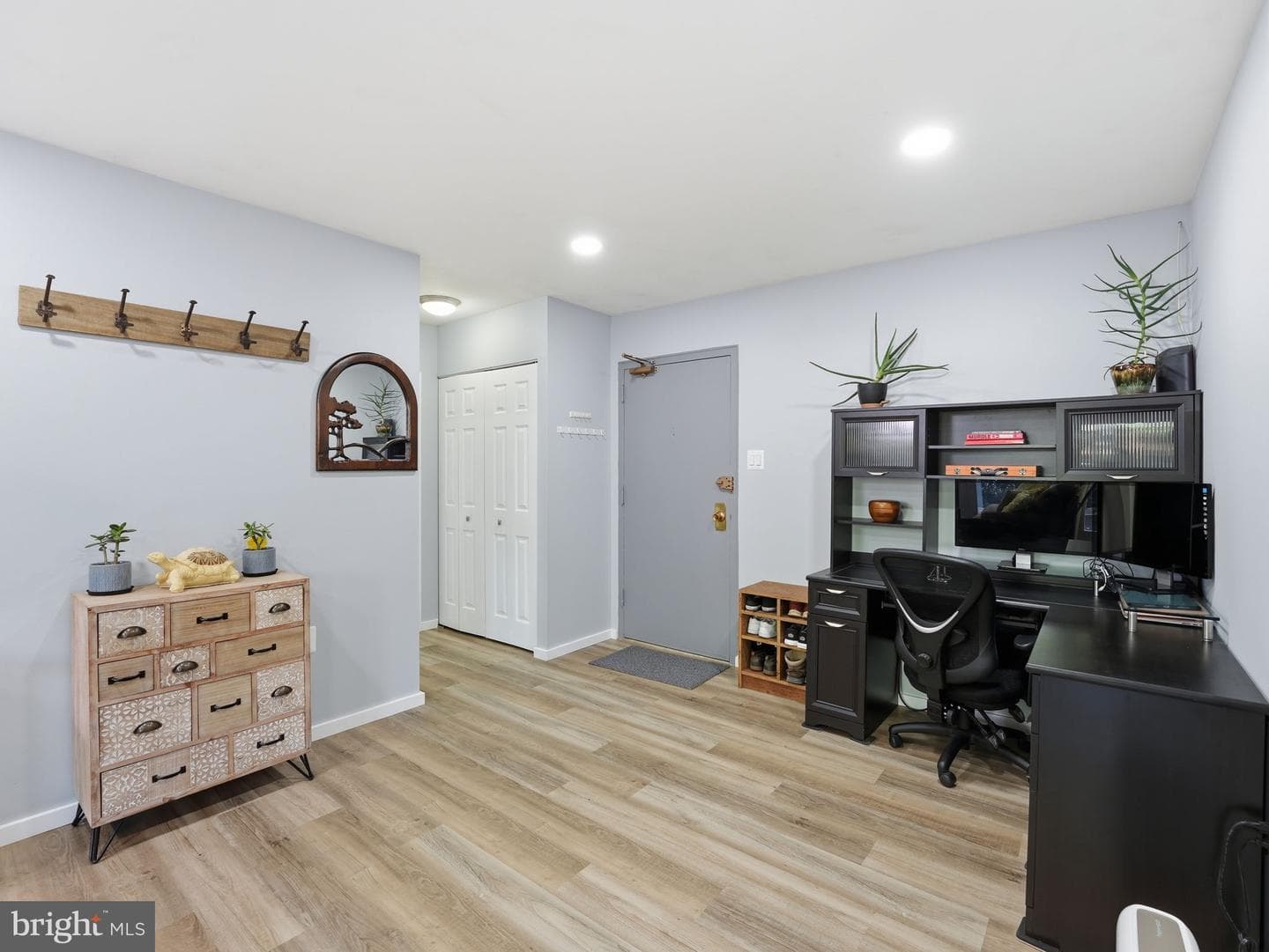 5250 Valley Forge Drive #109 photo 3