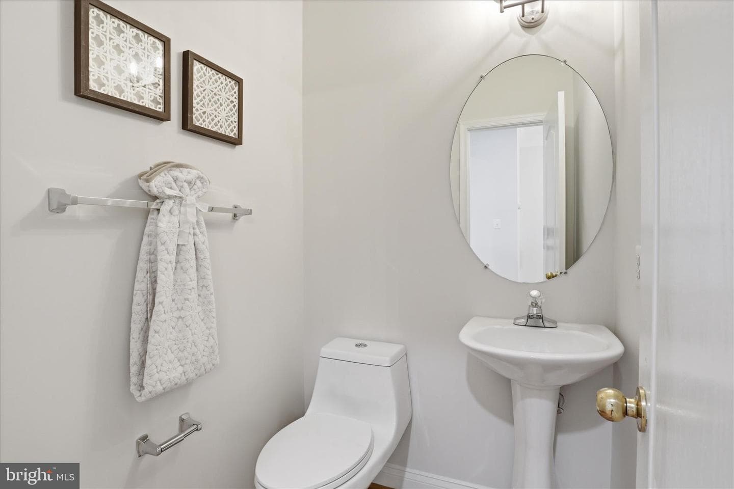 3843 Watkins Mill Drive photo 29