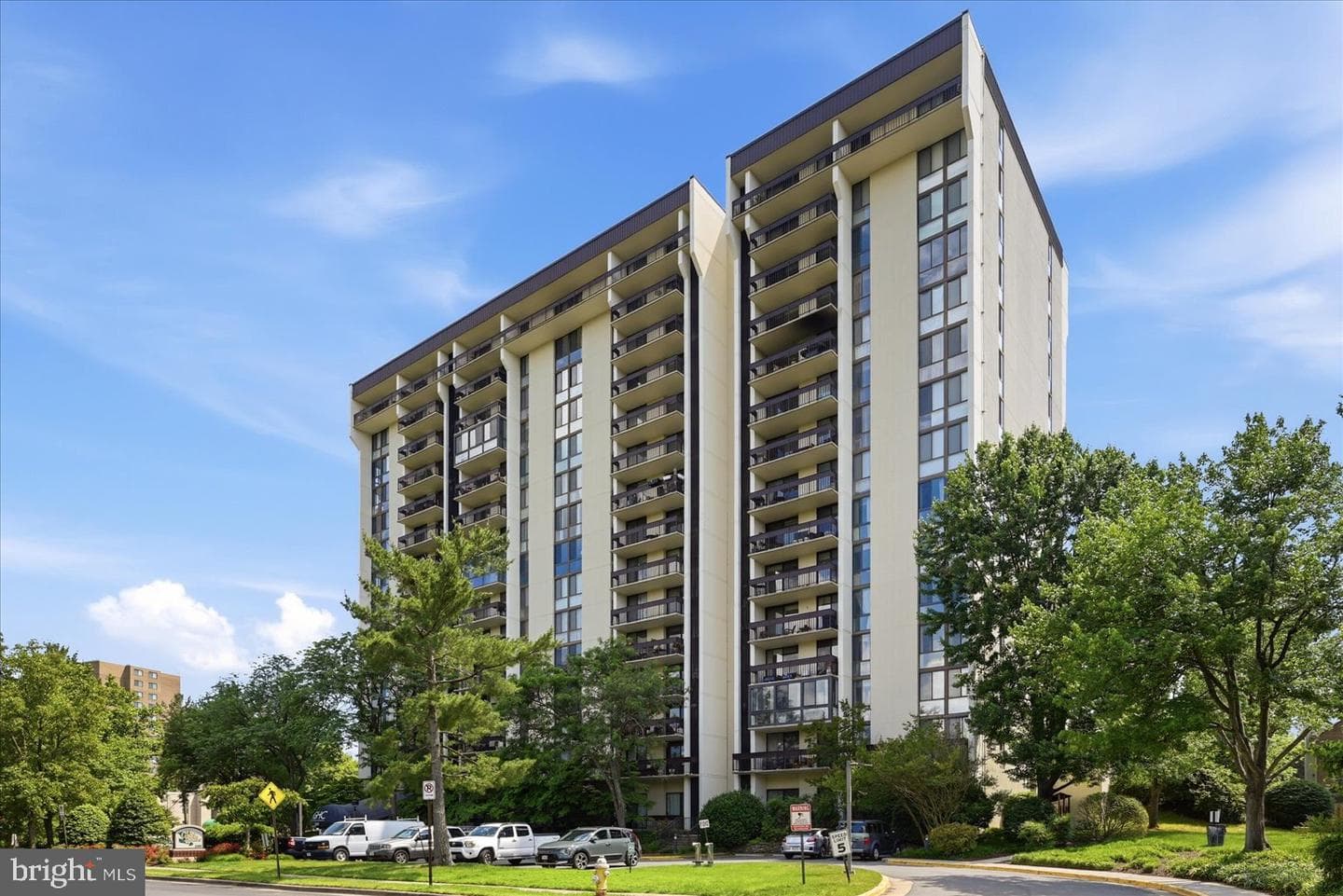5300 Holmes Run Parkway #1418, Alexandria