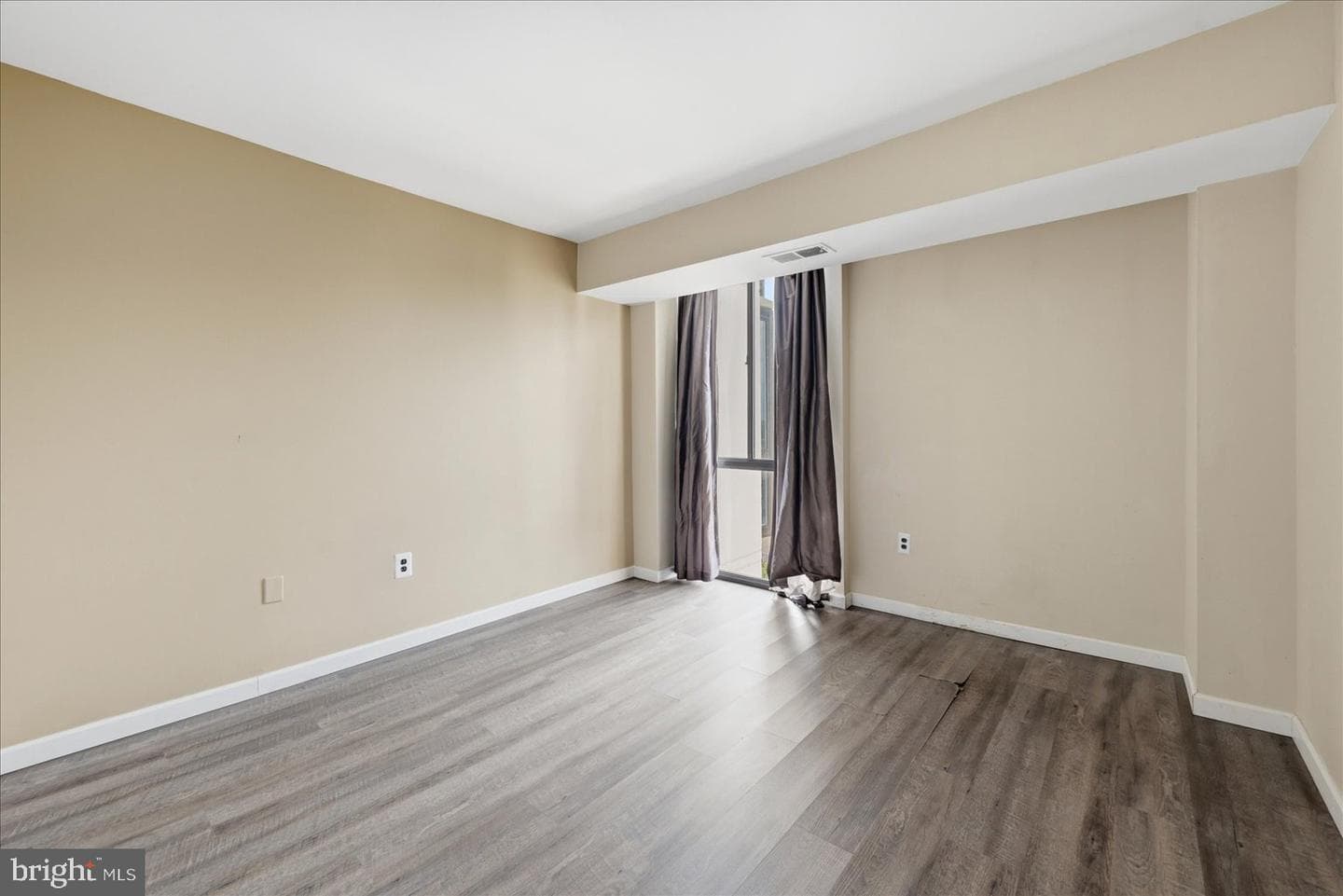 5300 Holmes Run Parkway #1418 photo 19