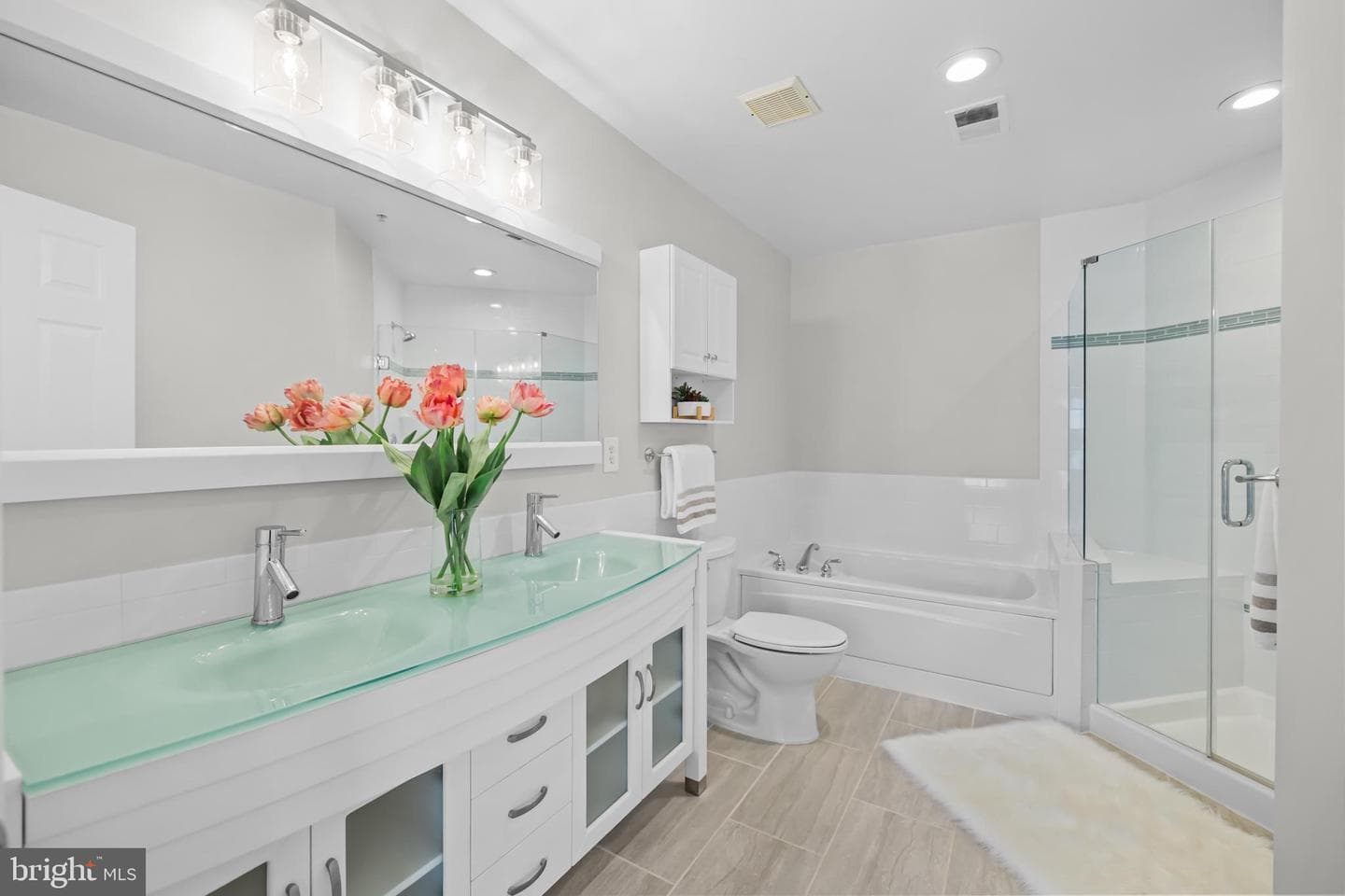 5071 Kilburn Street photo 33