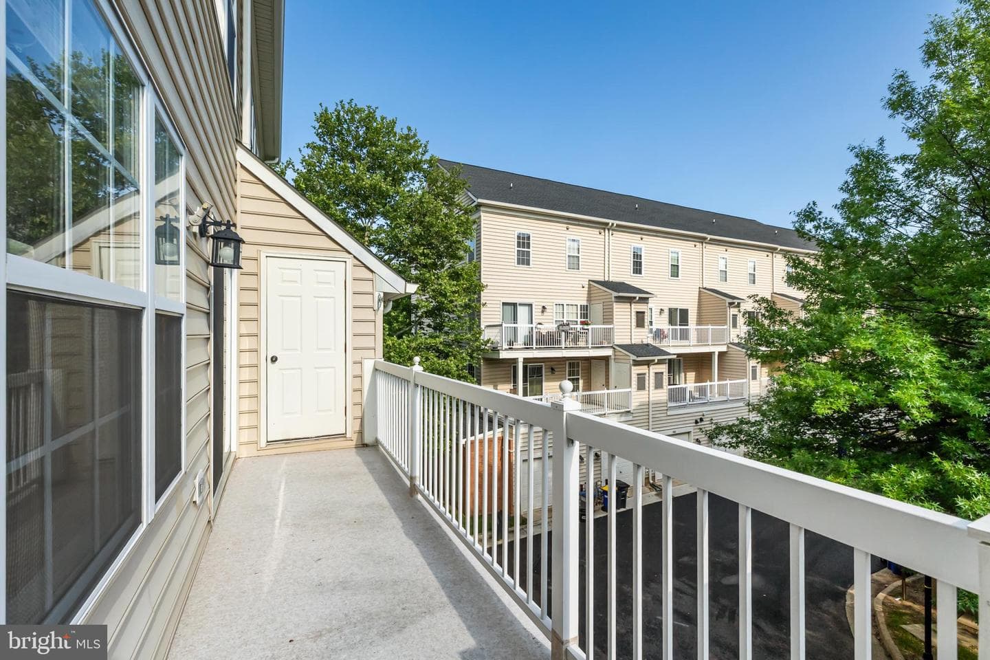 5071 Kilburn Street photo 49