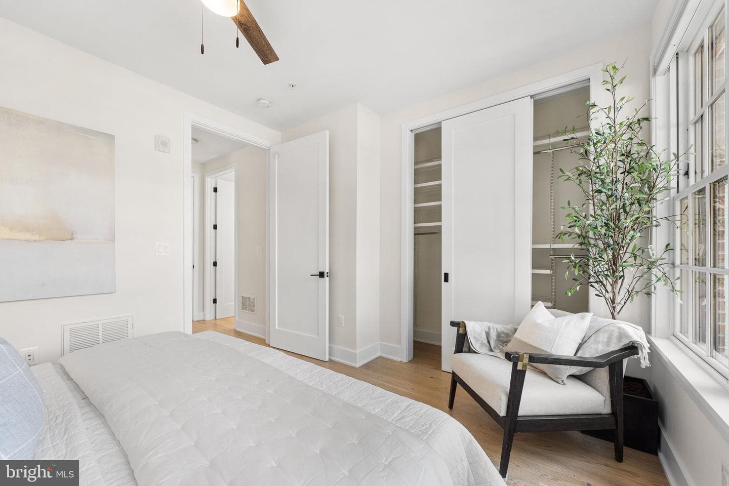 521 N Washington Street #101 photo 17