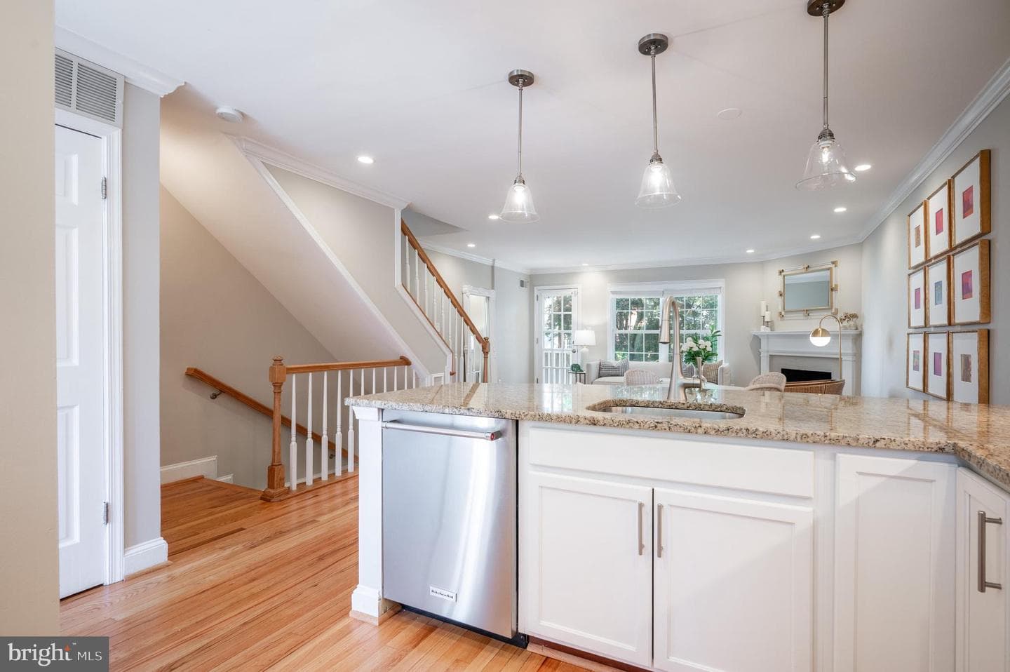 808 S Fairfax Street photo 3