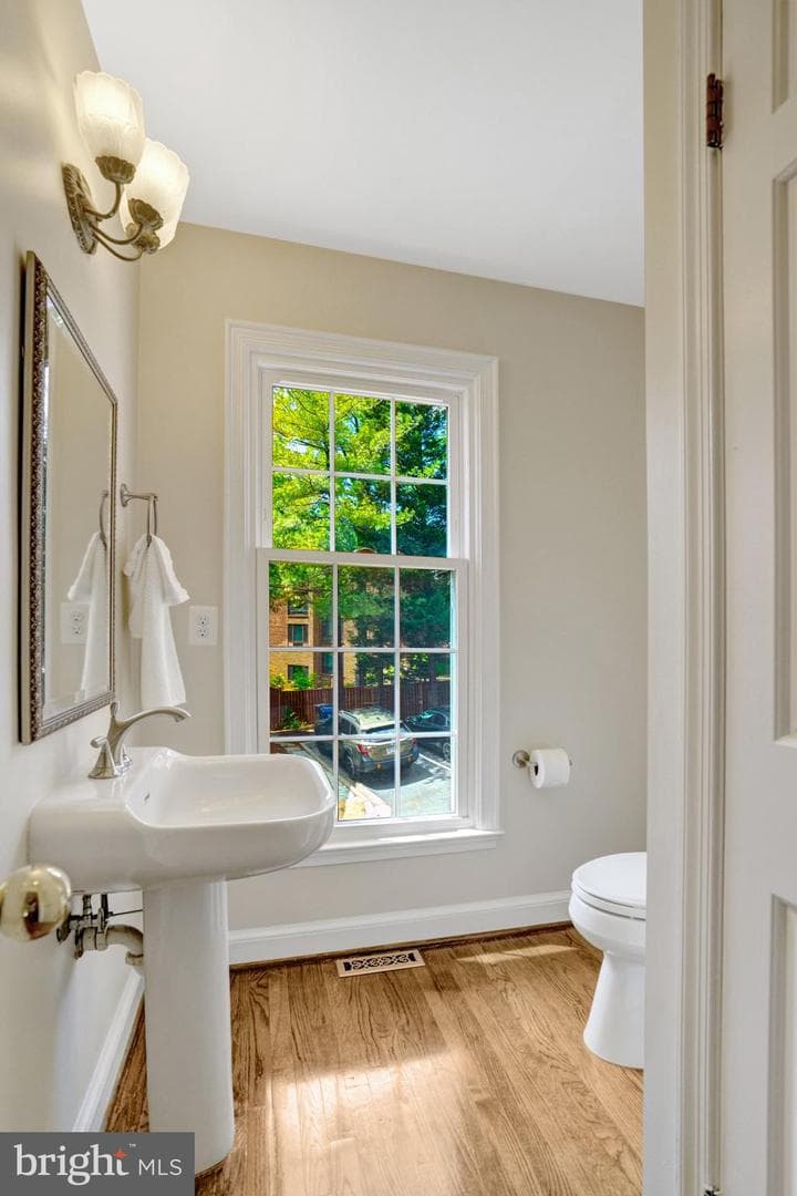 115 Shooters Court photo 19