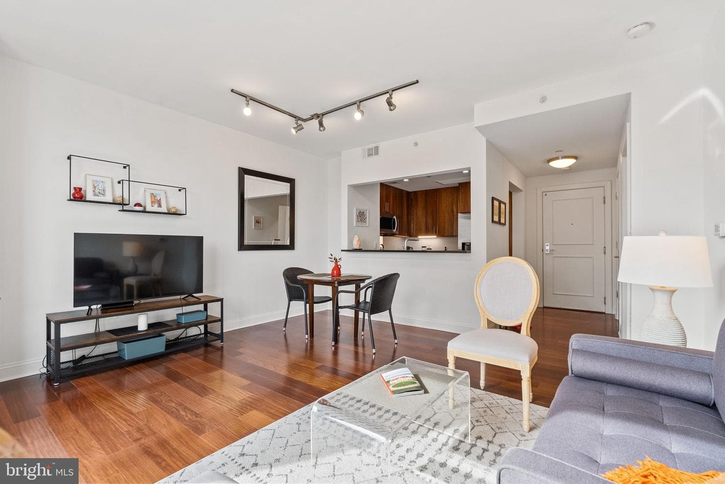 2050 Jamieson Avenue #1310 photo 17