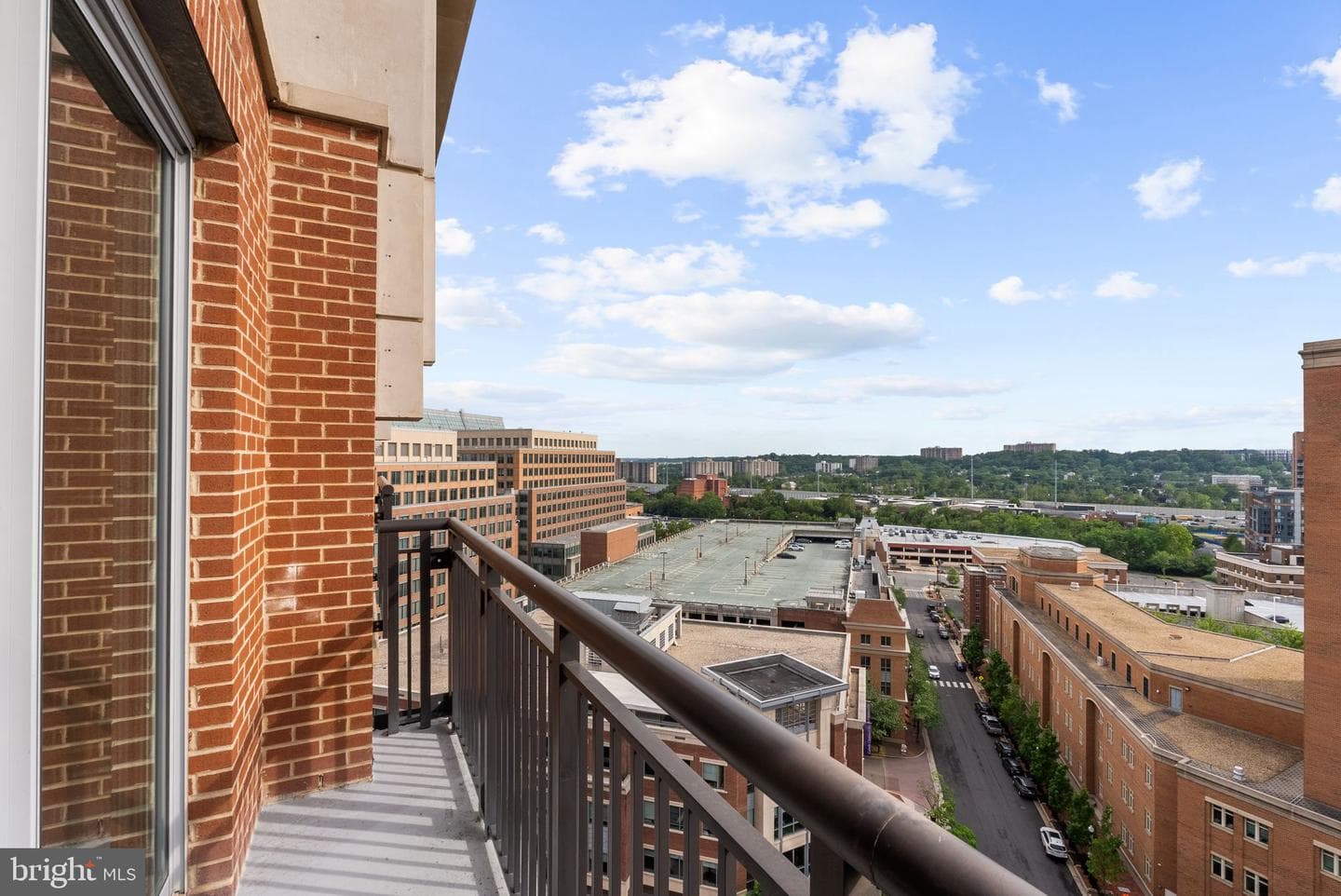 2050 Jamieson Avenue #1310 photo 25