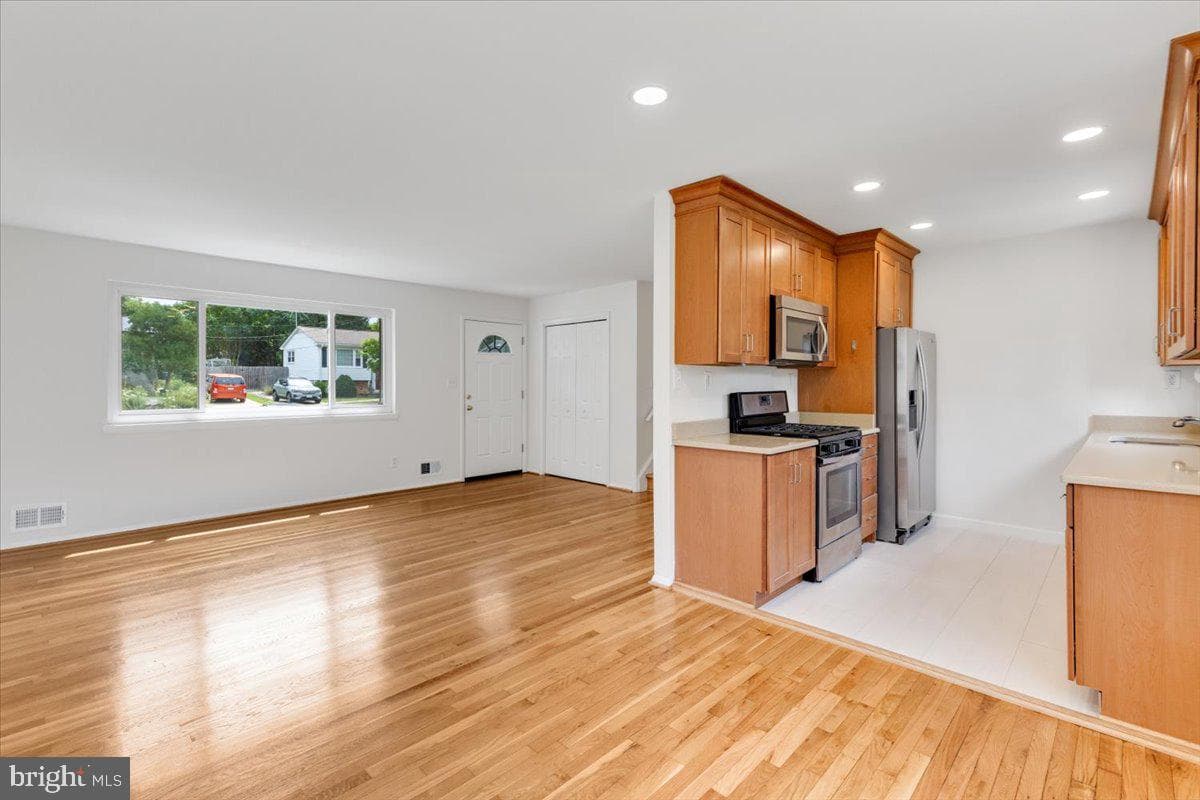 2510 N Shelley Street photo 12