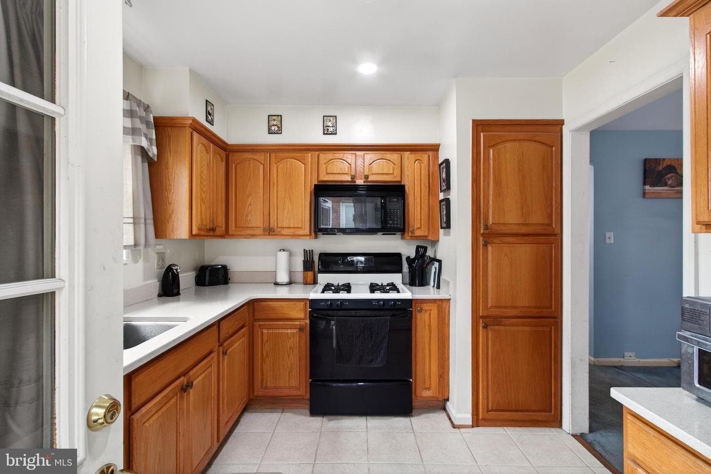 48 Garden Drive photo 8