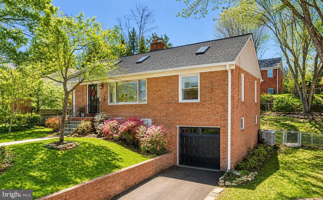 1665 Francis Hammond Parkway, Alexandria