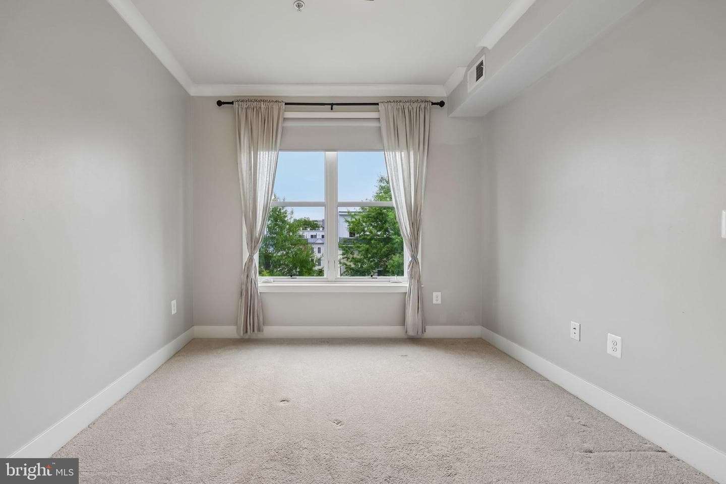 815 N Patrick St # 410 photo 21