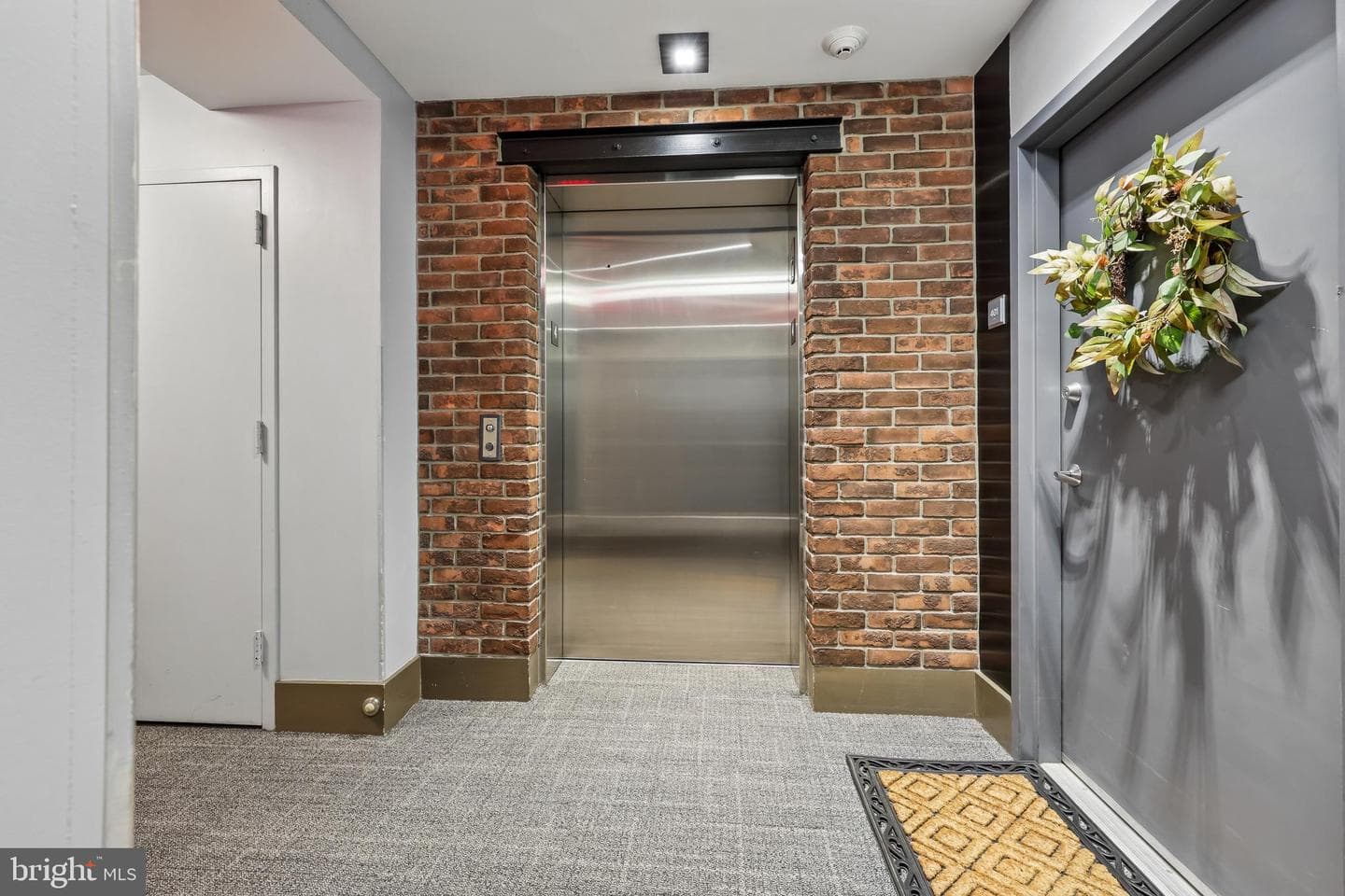 815 N Patrick St # 410 photo 28
