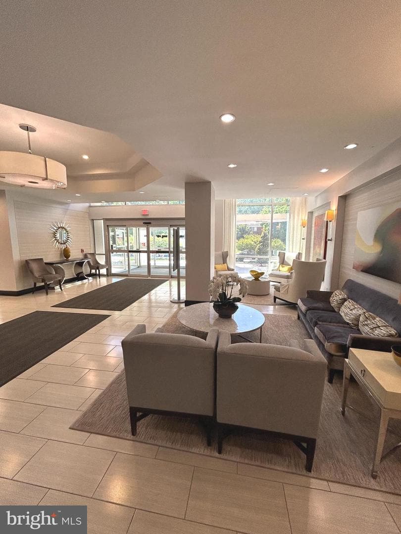 1225 Martha Custis Drive #505, Alexandria