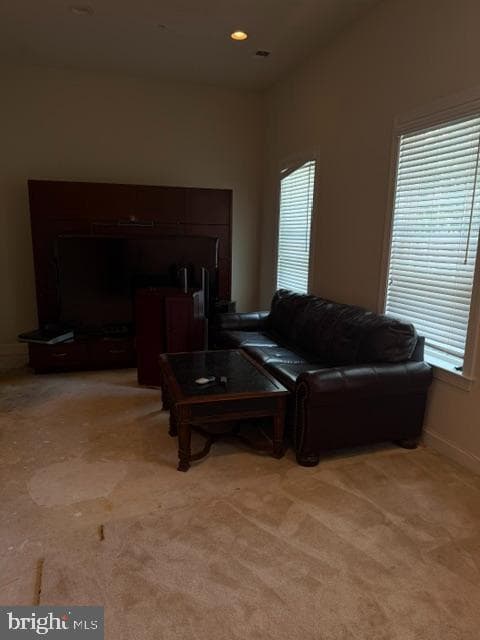 504 Triadelphia Way, Alexandria