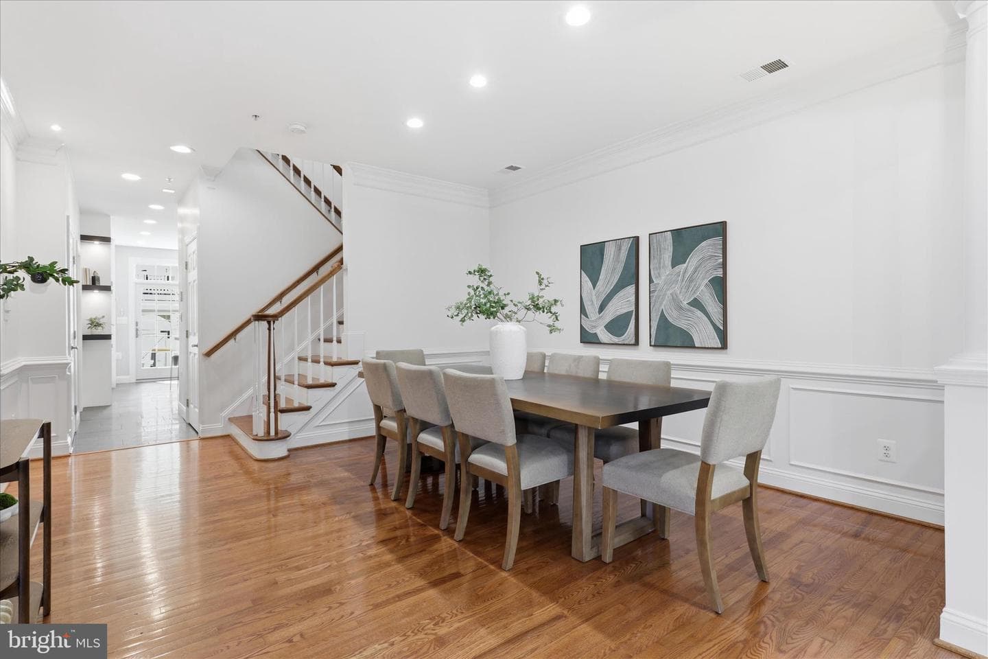407 S Henry Street photo 11