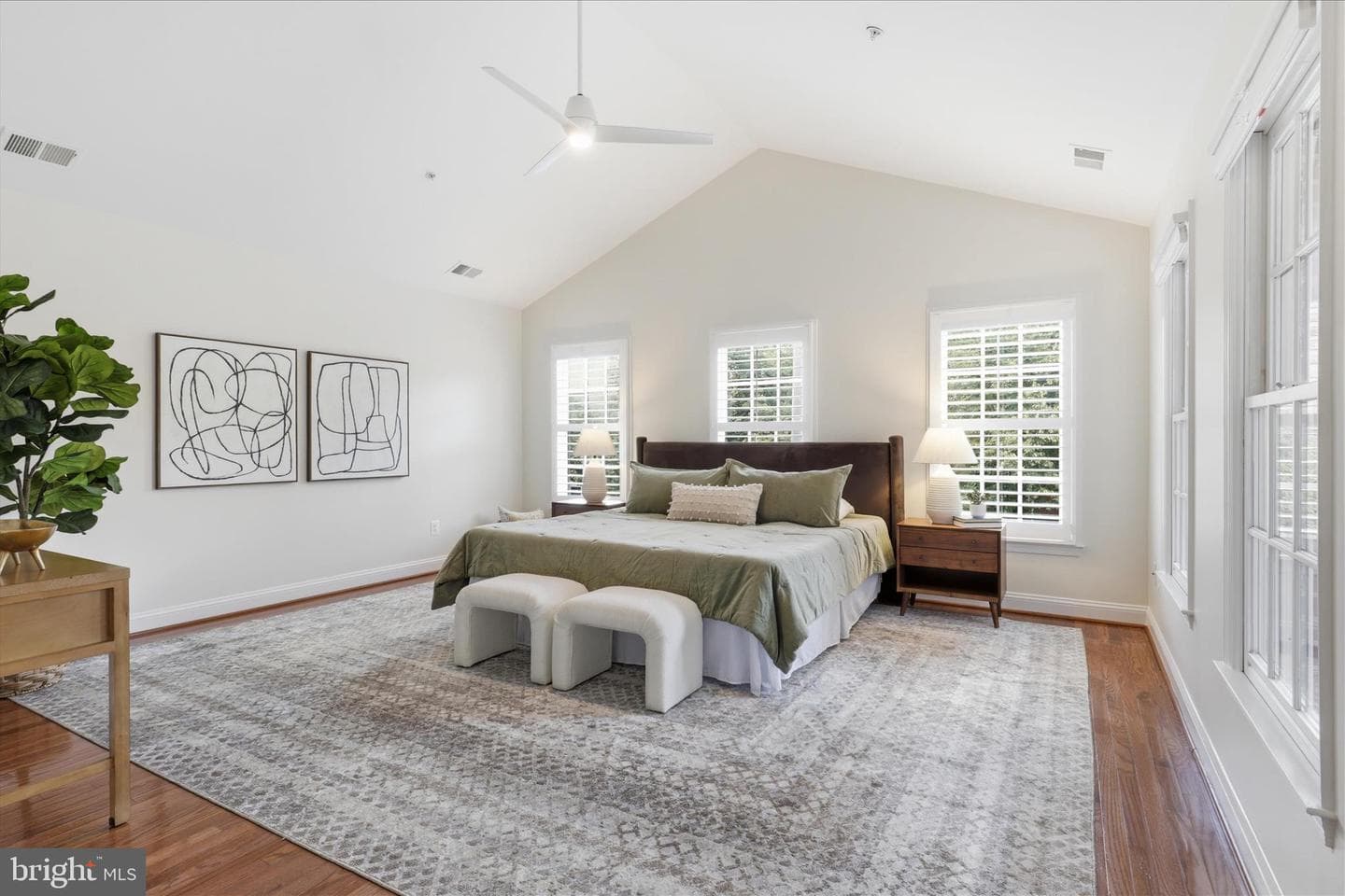 407 S Henry Street photo 27