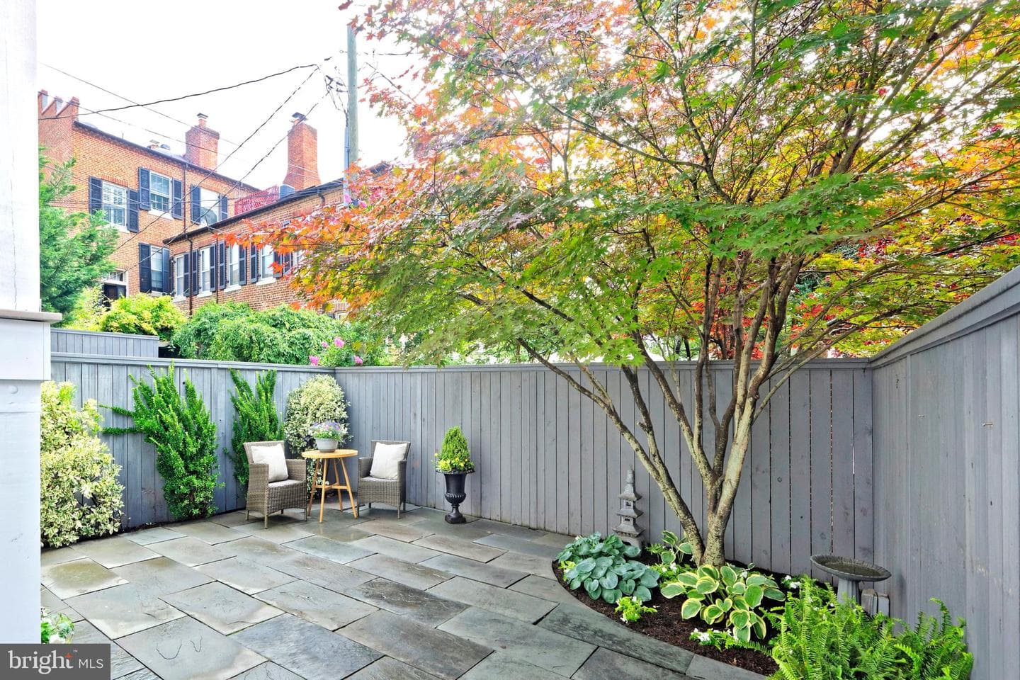 210 S Pitt Street photo 40