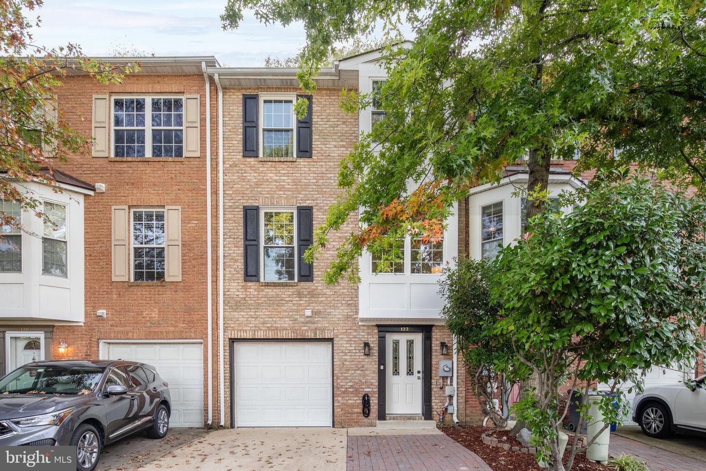 122 Sanborn Place, Alexandria