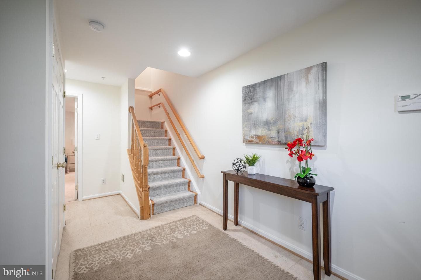 122 Sanborn Place photo 6