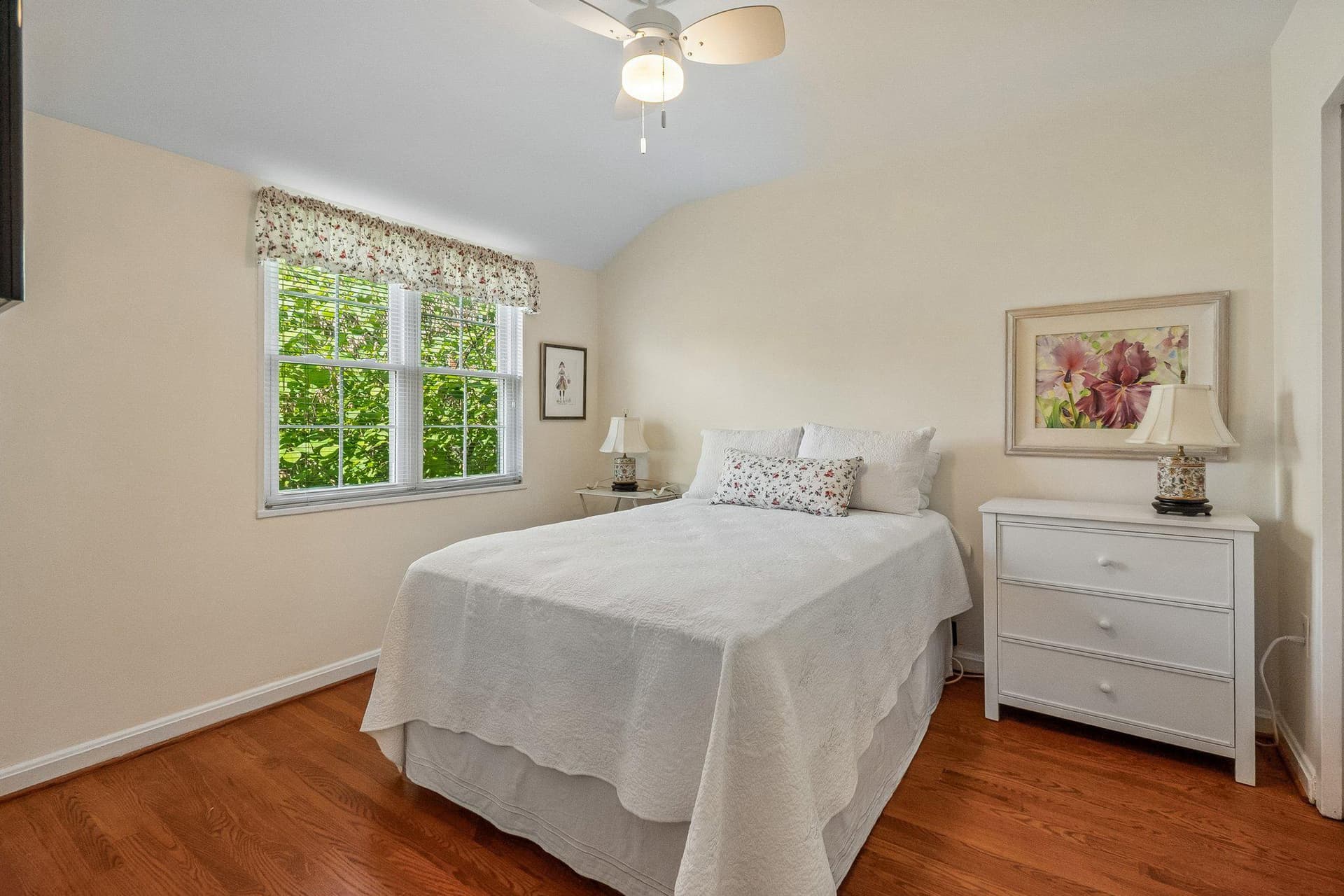 3812 Jason Avenue photo 18