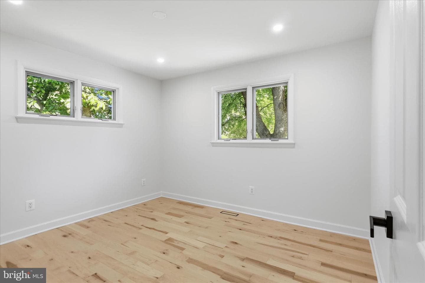 5308 Pender Court photo 18