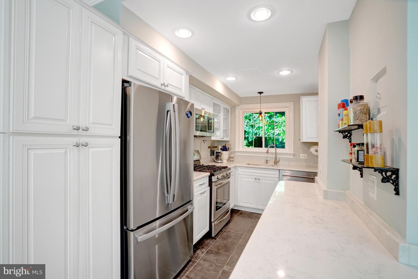 1607 Preston Road photo 5