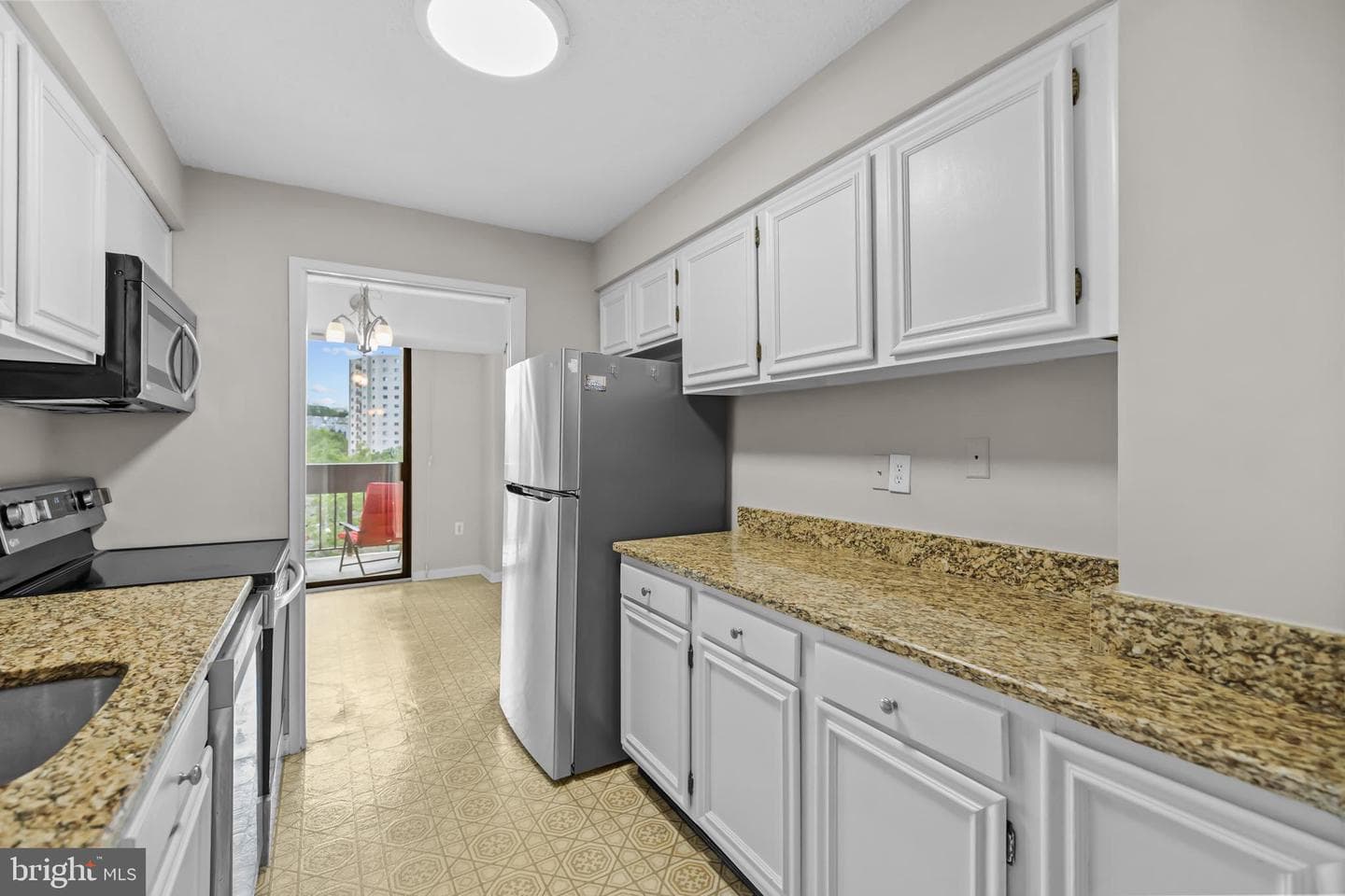5300 Holmes Run Parkway #815 photo 15