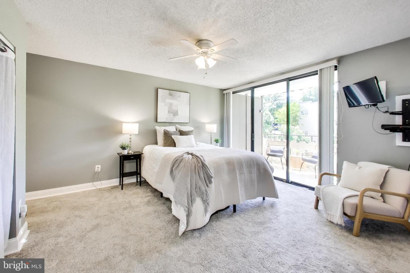 6301 Stevenson Avenue #102 photo 10