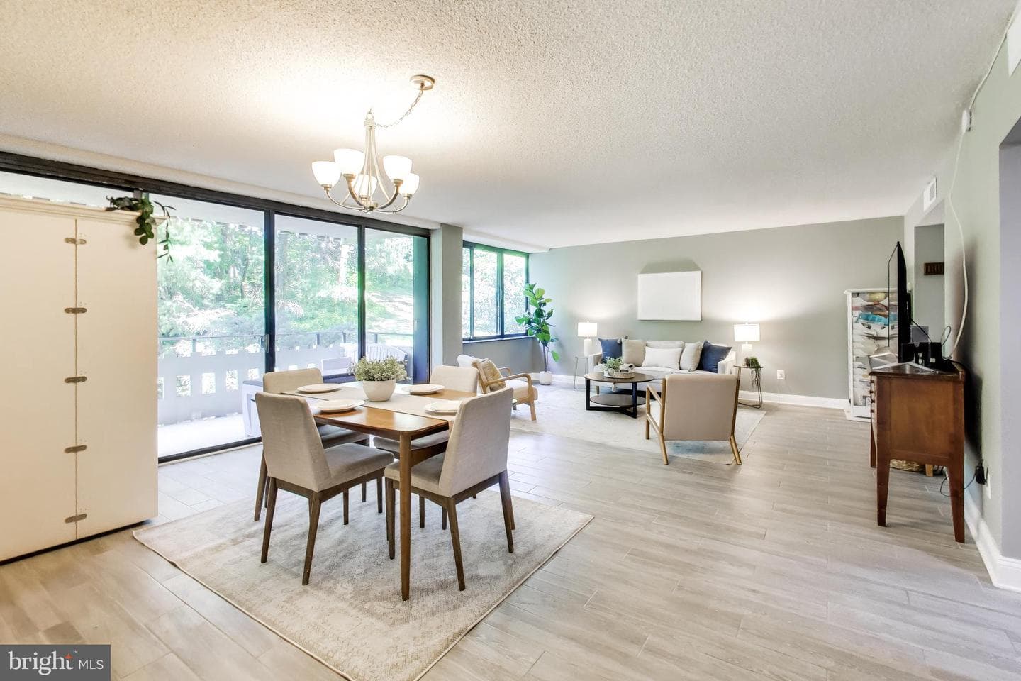 6301 Stevenson Avenue #102, Alexandria