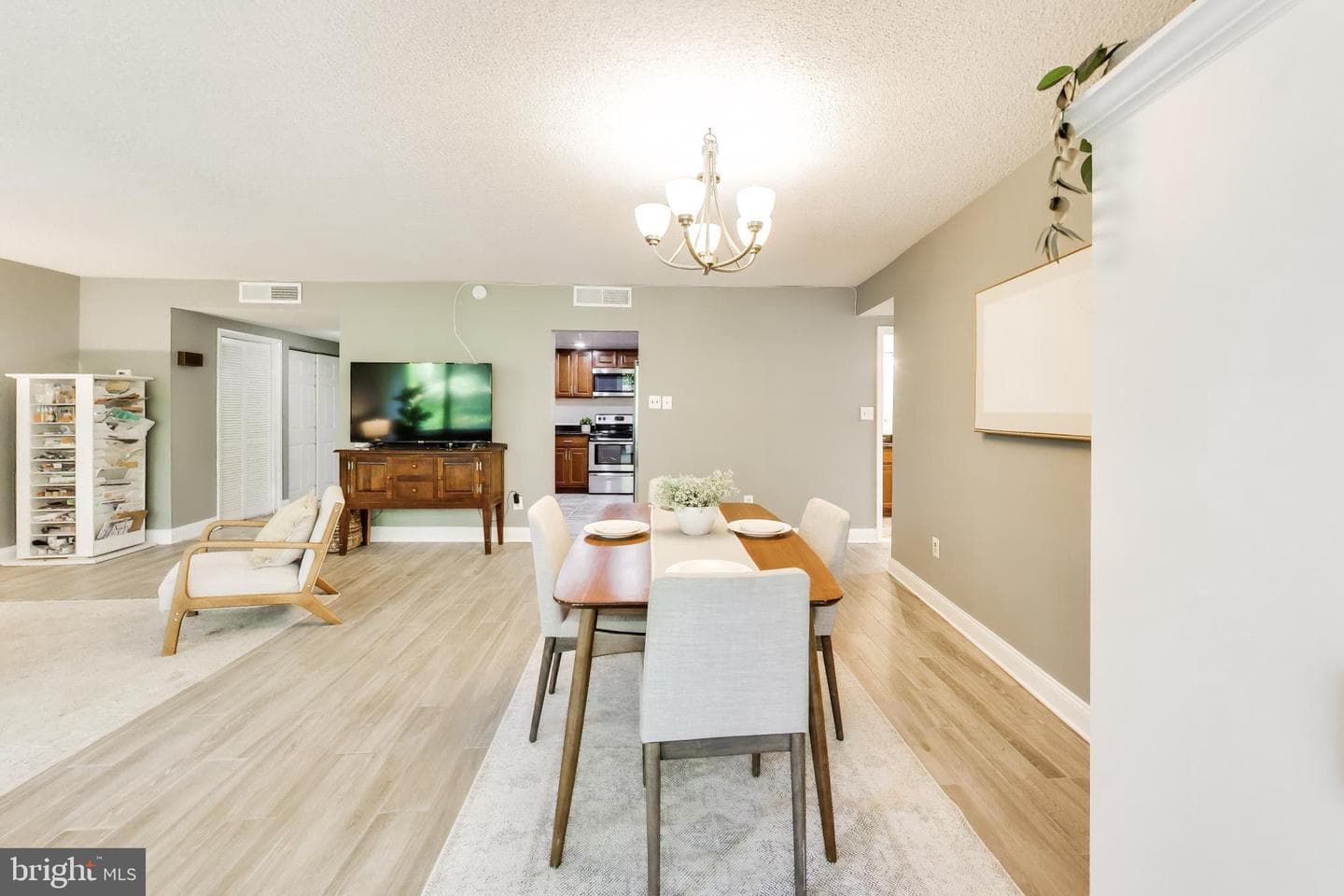 6301 Stevenson Avenue #102 photo 6