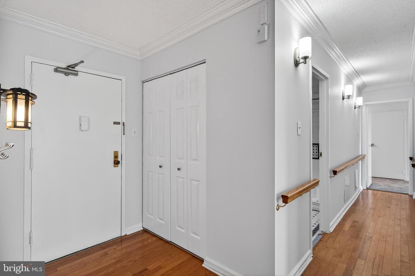 5300 Holmes Run Parkway #906 photo 12