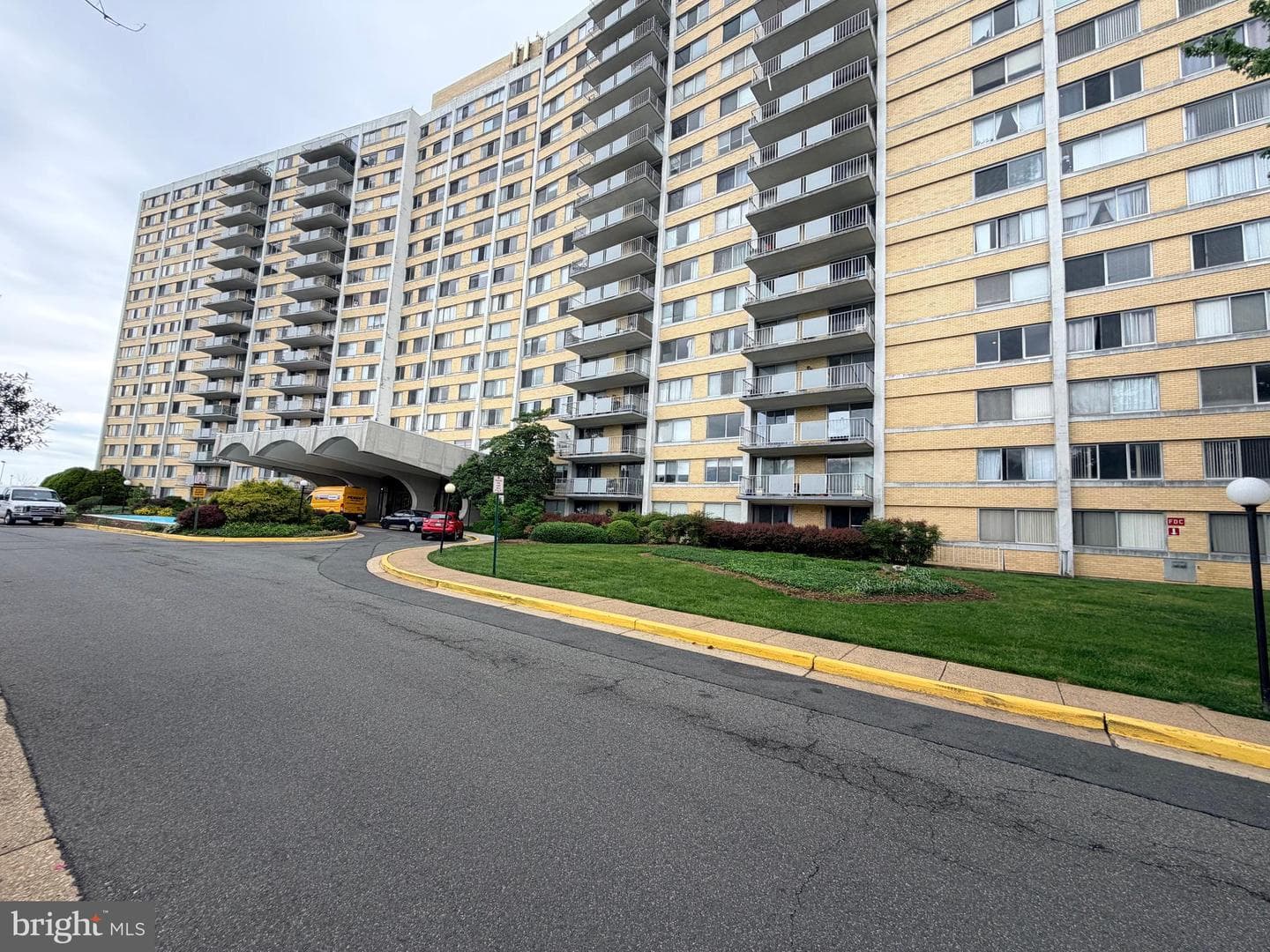301 N Beauregard Street #1202 photo 2